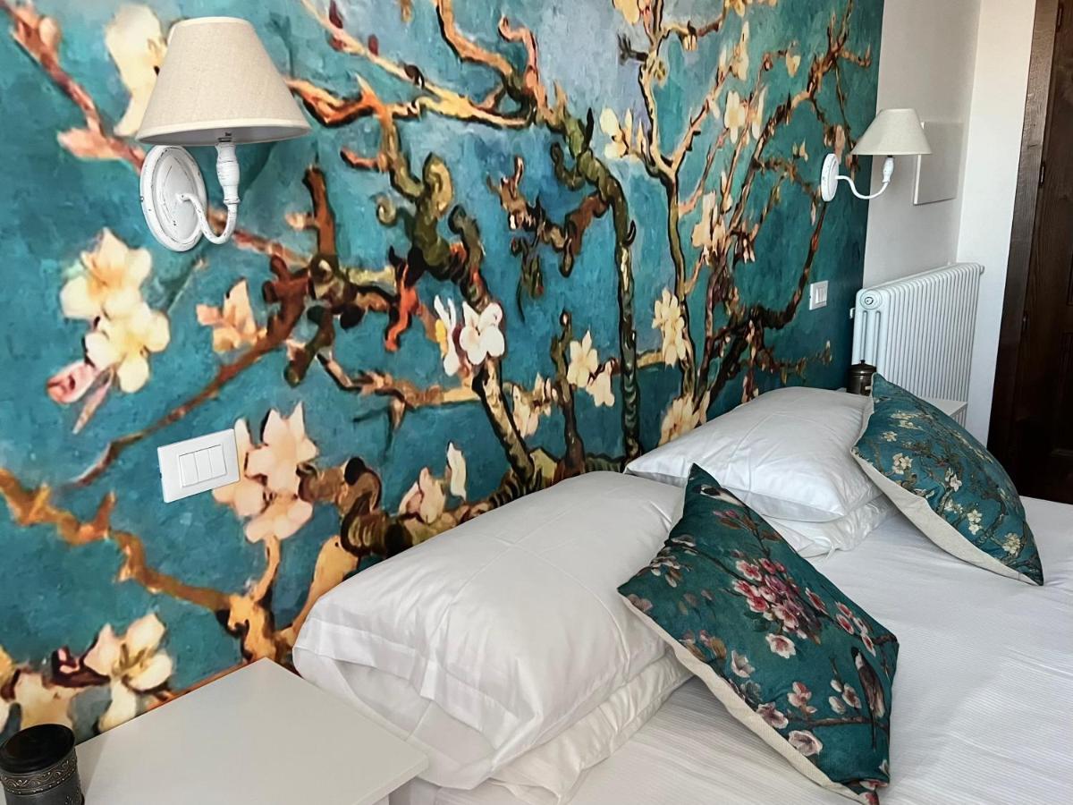 Guest House Le Gemelle Vagabonde フィウミチーノ エクステリア 写真