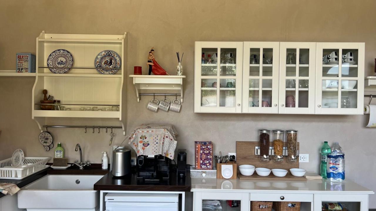 Guest House Le Gemelle Vagabonde フィウミチーノ エクステリア 写真